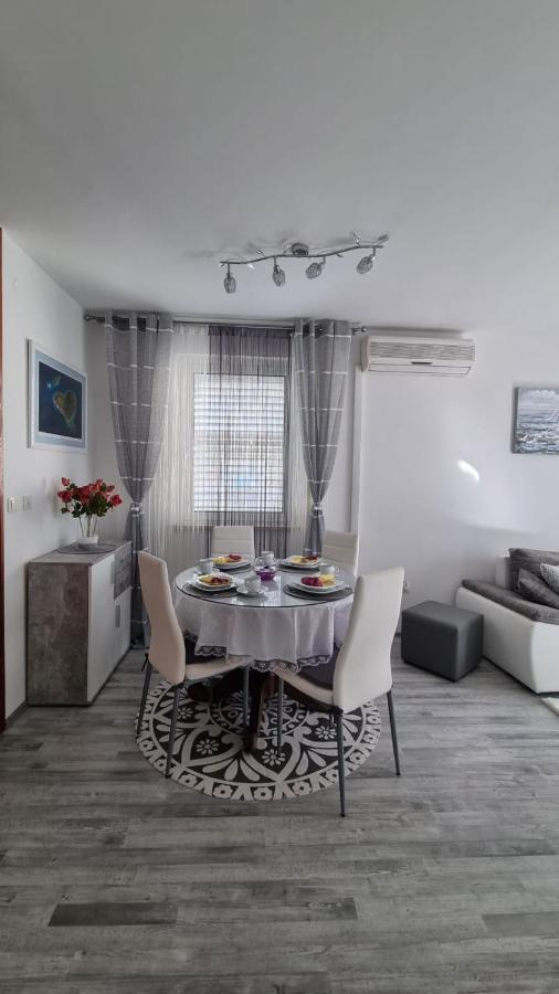 Apartman Nikol Makarska Extérieur photo